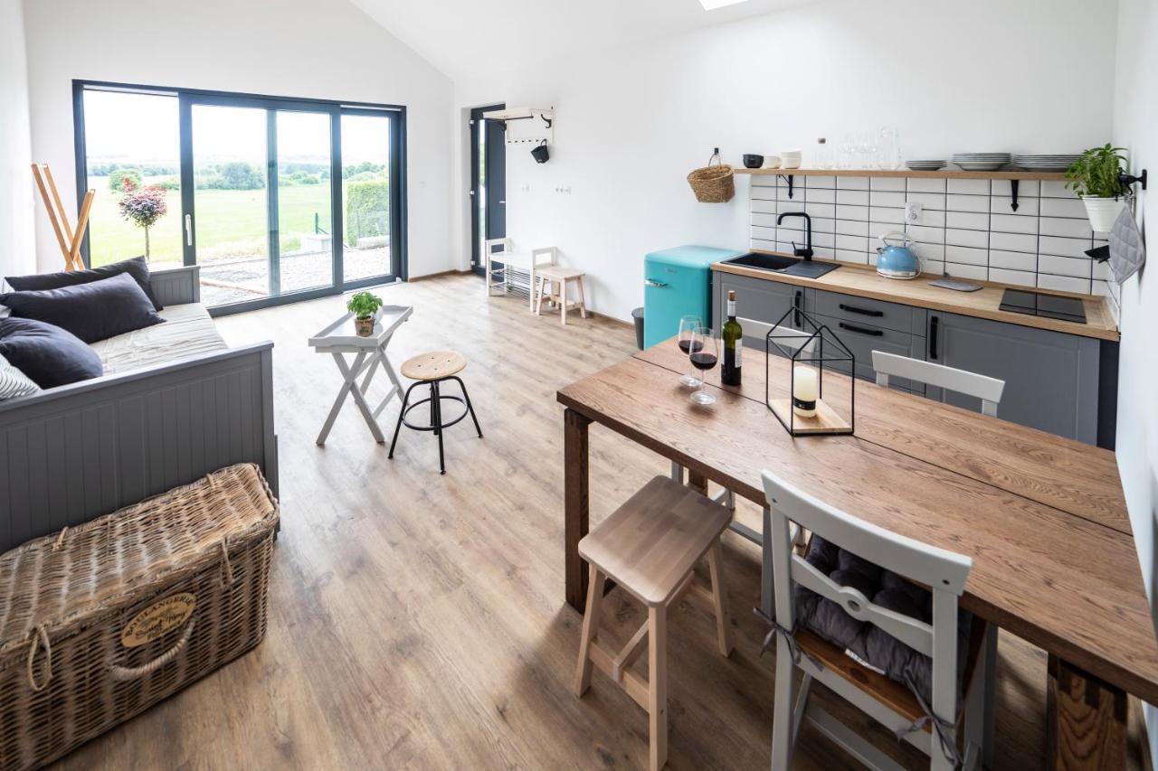 Babyky Apartmany Jindrichuv Hradec Bagian luar foto