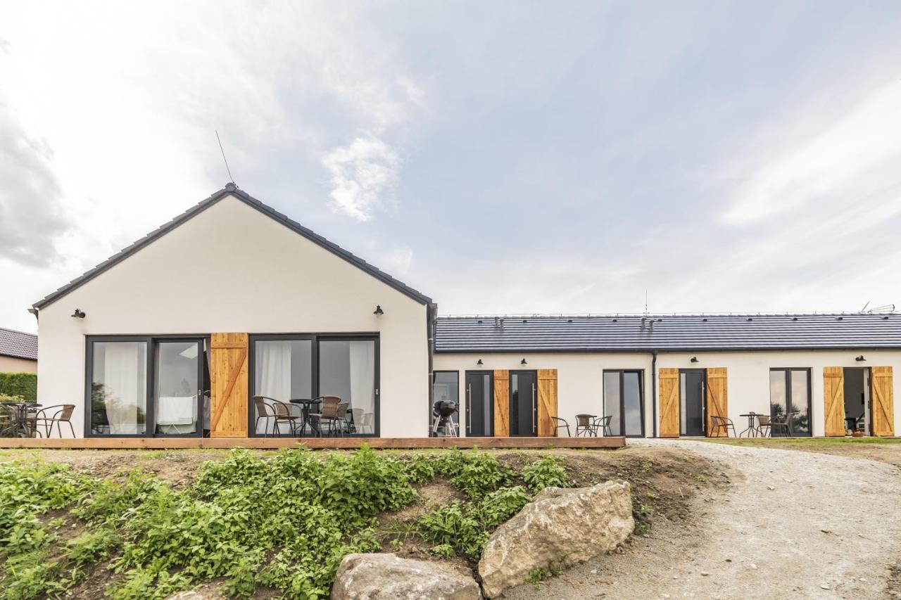 Babyky Apartmany Jindrichuv Hradec Bagian luar foto